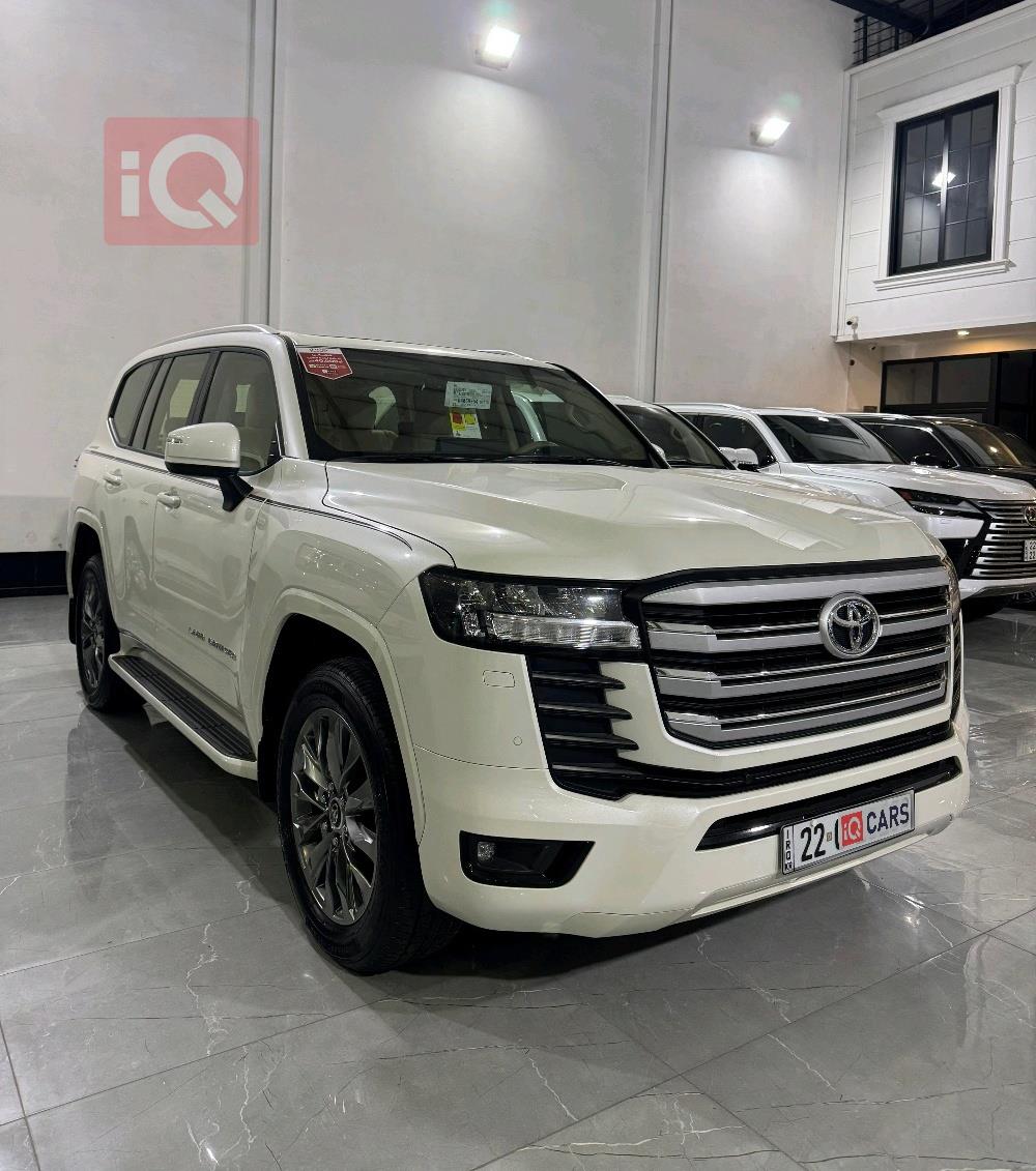 تويوتا لاندكروزر